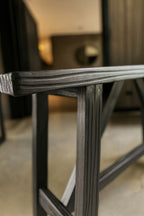 Caballete Magnolia Negro